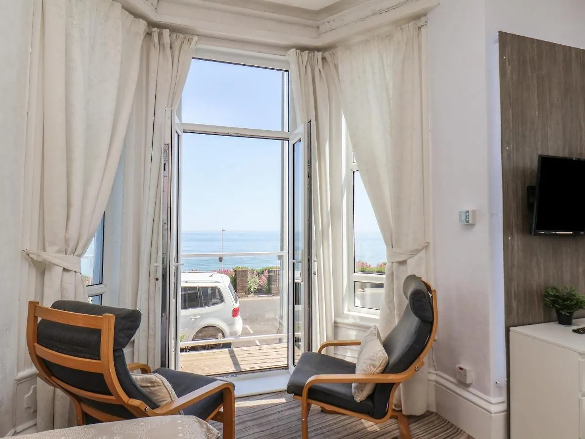 2 Beach View Beaconsfield House Bridlington